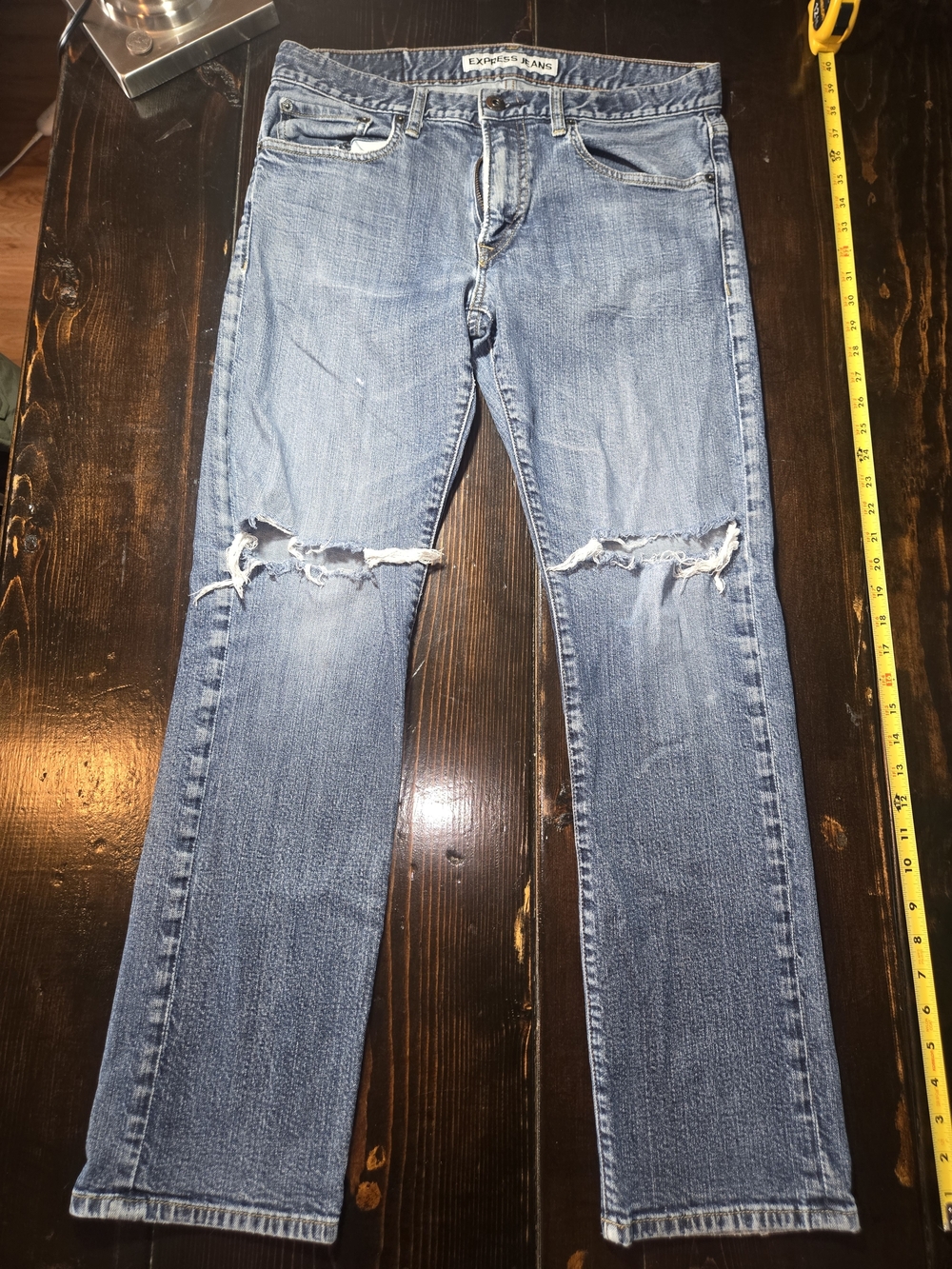 Express Men’s Light Blue Distressed Slim Straight Jeans